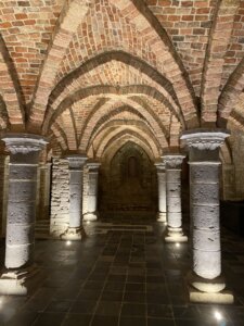 Crypta Decke nach Teileinsturz der Basilika (13. Jh)